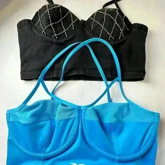 NWT -  Bundle - REEBOK Women's Radiant Aqua Strappy Sports Bra & Rhinestone Bar - Picture 3 of 9